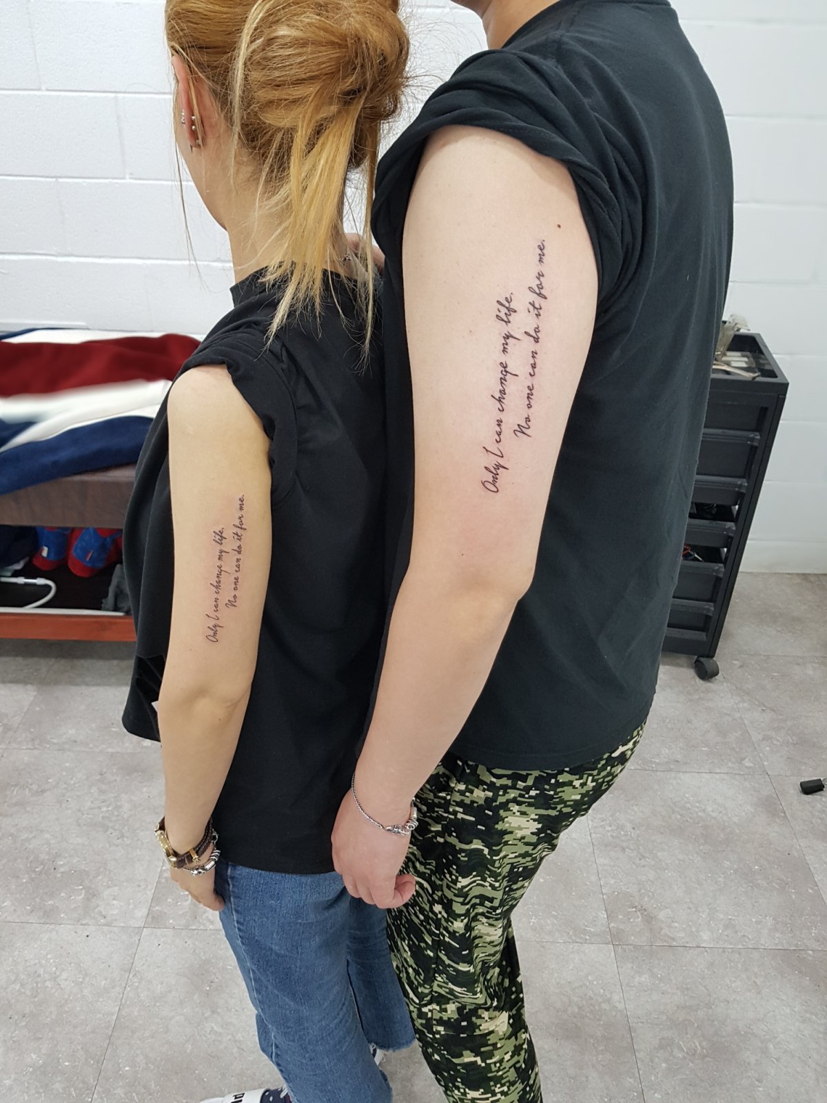“레터링 타투, 단순한 글씨를 넘어 삶의 메시지가 됩니다”
