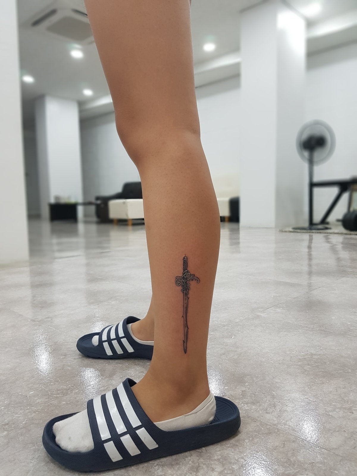 “작지만 강렬한 미니타투, 감성을 새기다” - 이미지 3